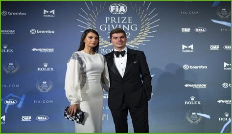 How Old Is Kelly Piquet: Unveiling The Formula 1 Beauty's Age